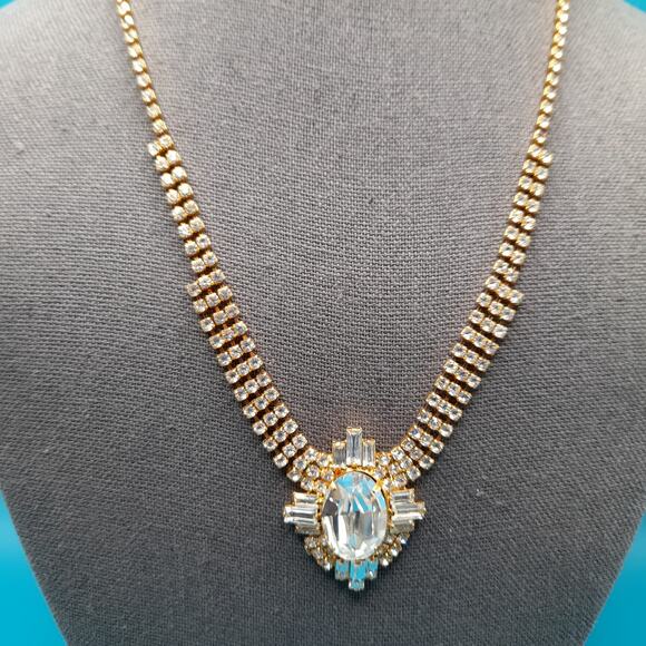 Vintage Clear Large Rhinestone Necklace, Gold Tone, 18 Inches - Picture 2 of 8
